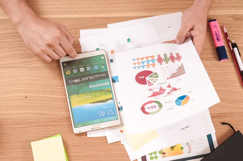 What is unstructured data?